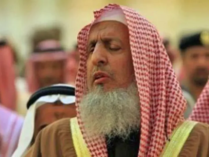 وفاة المفتي العام للسعودية الشيخ عبدالعزيز بن عبدالله آل الشيخ