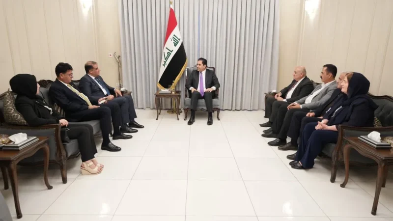 المندلاوي يلتقي نقيب المعلمين ويؤكد : قانون التربية ينصف التربويين