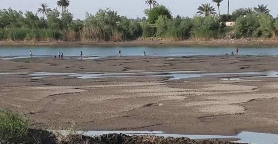 الزراعة النيابية : الرائحة الكريهة التي تنبعث من مياه “الإسالة” داخل المنازل بسبب قلة المناسيب