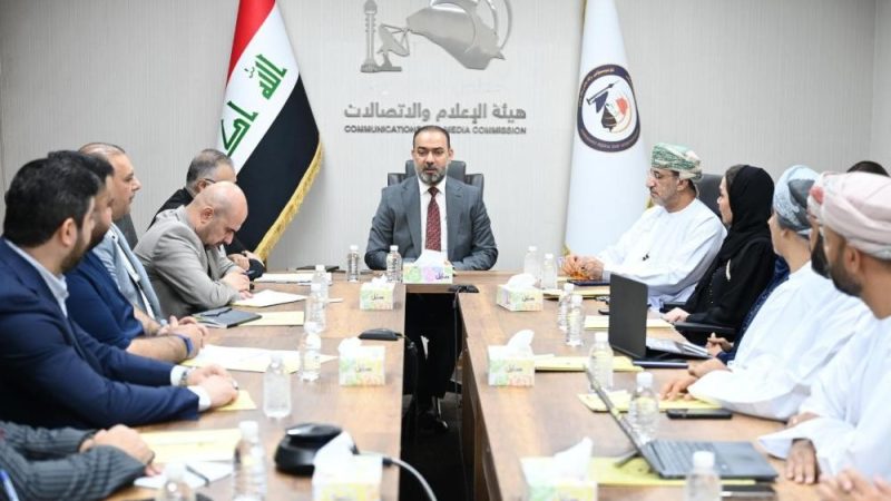 ابو رغيف يبحث مع وفد عُماني تعزيز الشراكة الاستراتيجية وتكنولوجيا المعلومات