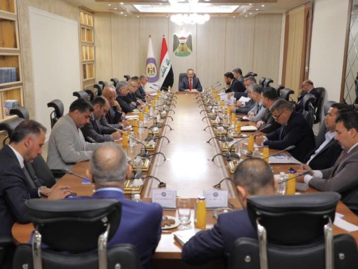 الهيأة العليا برئاسة الفتلاوي تناقش تراجع الإطلاقات المائية وتأثيرها على مياه الشرب