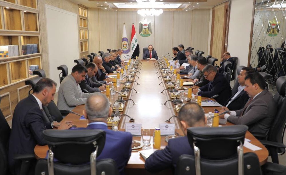الهيأة العليا برئاسة الفتلاوي تناقش تراجع الإطلاقات المائية وتأثيرها على مياه الشرب