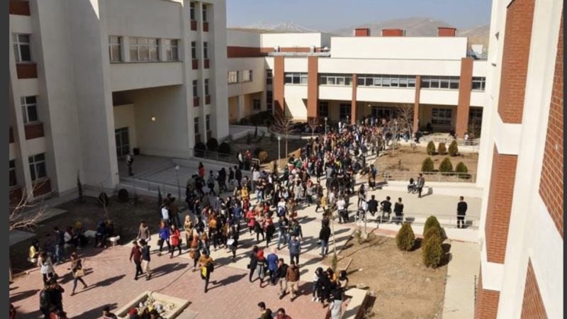 تصل الى 25 ألفا.. قرار بمنع التدخين في الجامعات وغرامات مالية للمخالفين