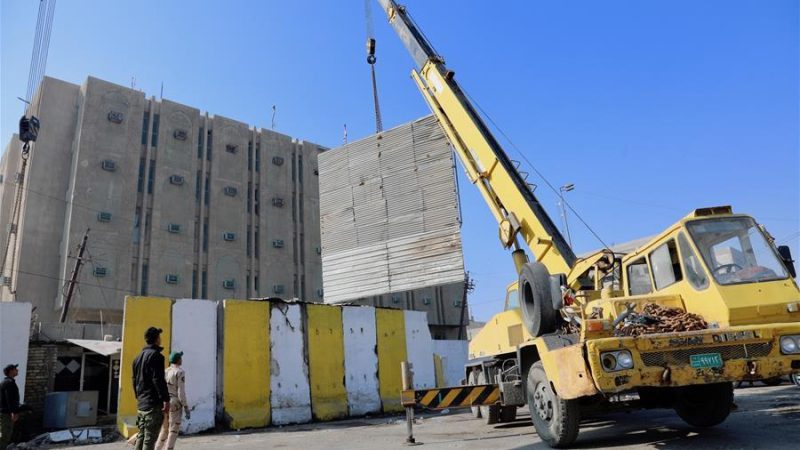 عمليات بغداد: رفع 90% من الكتل الكونكريتية في شوارع وأحياء العاصمة