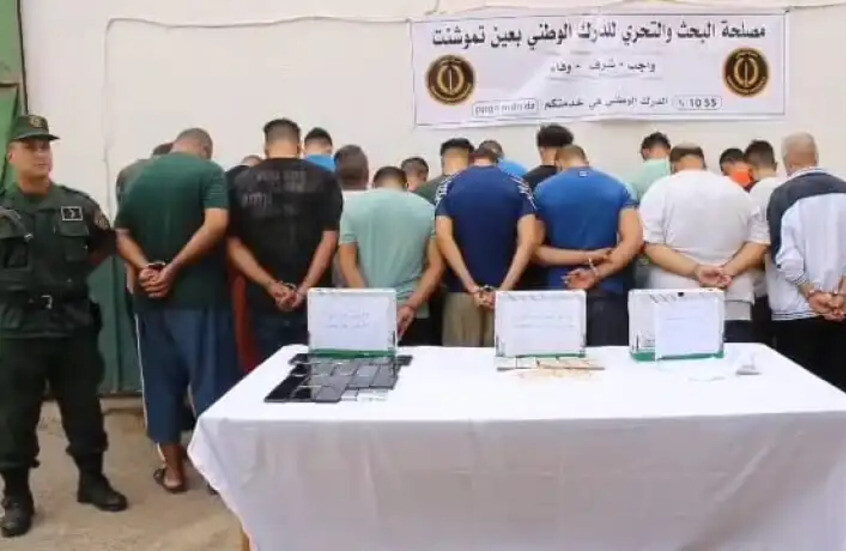 دولة عربية تعلن تفكيك شبكة كبيرة لتهريب المهاجرين إلى أوروبا