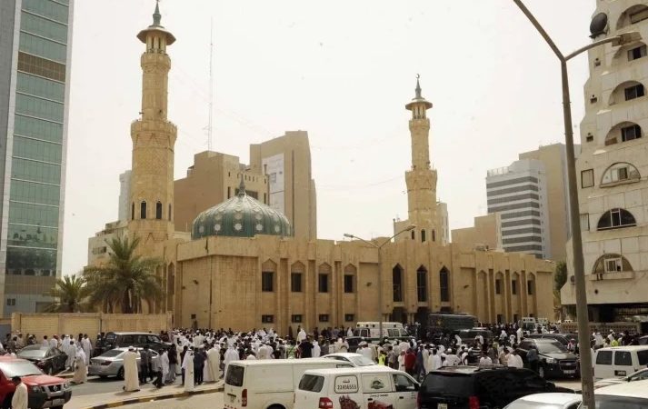 إحباط مخطط ” داعشي ” لتفجير مساجد بالكويت