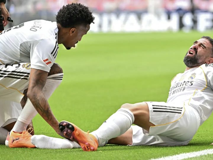 ريال مدريد يعلن خضوع كارفاخال لجراحة ناجحة وغيابه يمتد لشهرين