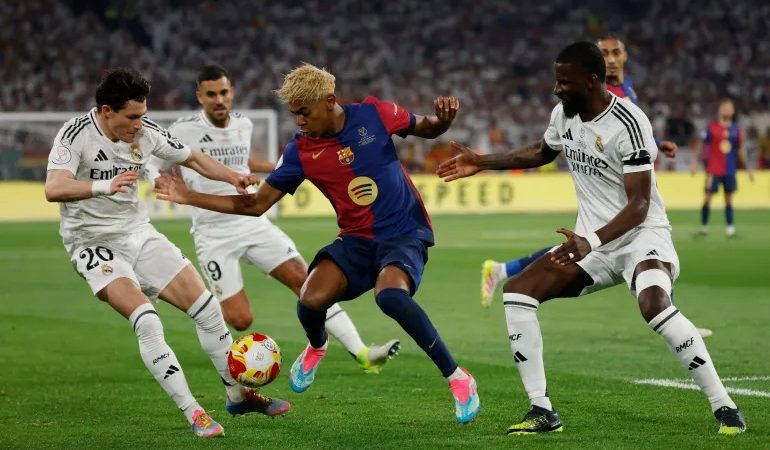 برشلونة يستعيد صدارة الدوري الاسباني