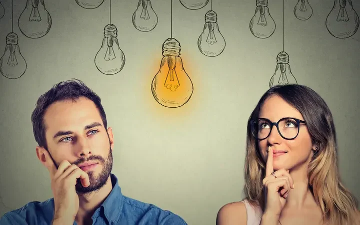 لماذا تعيش المرأة أكثر من الرجل؟.. علماء ألمان يحلون اللغز