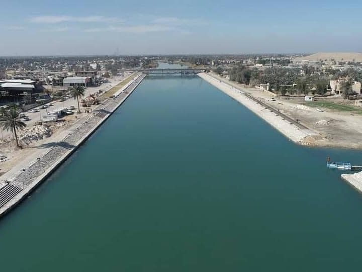 شرطة بابل تنقذ مواطناً سقط في شط الحلة