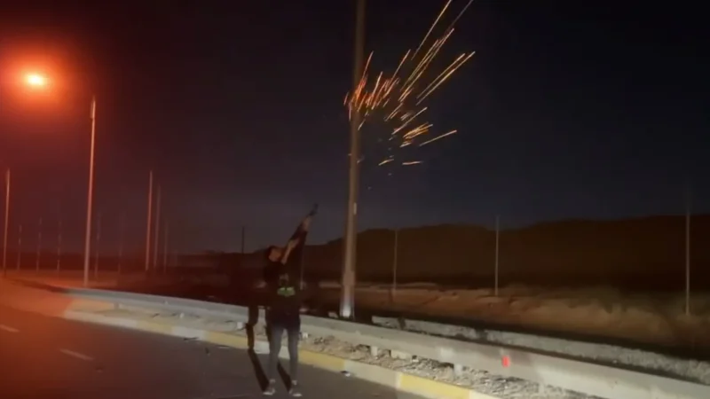 شرطة أربيل تلقي القبض على شخصين أطلقا النار عشوائياً خلال دعاية انتخابية