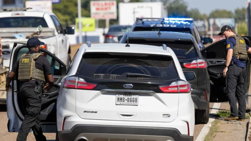 حادث مروع في فلوريدا.. مصرع 4 وإصابة 11 دهساً بسيارة أثناء مطاردة شرطة في تامبا