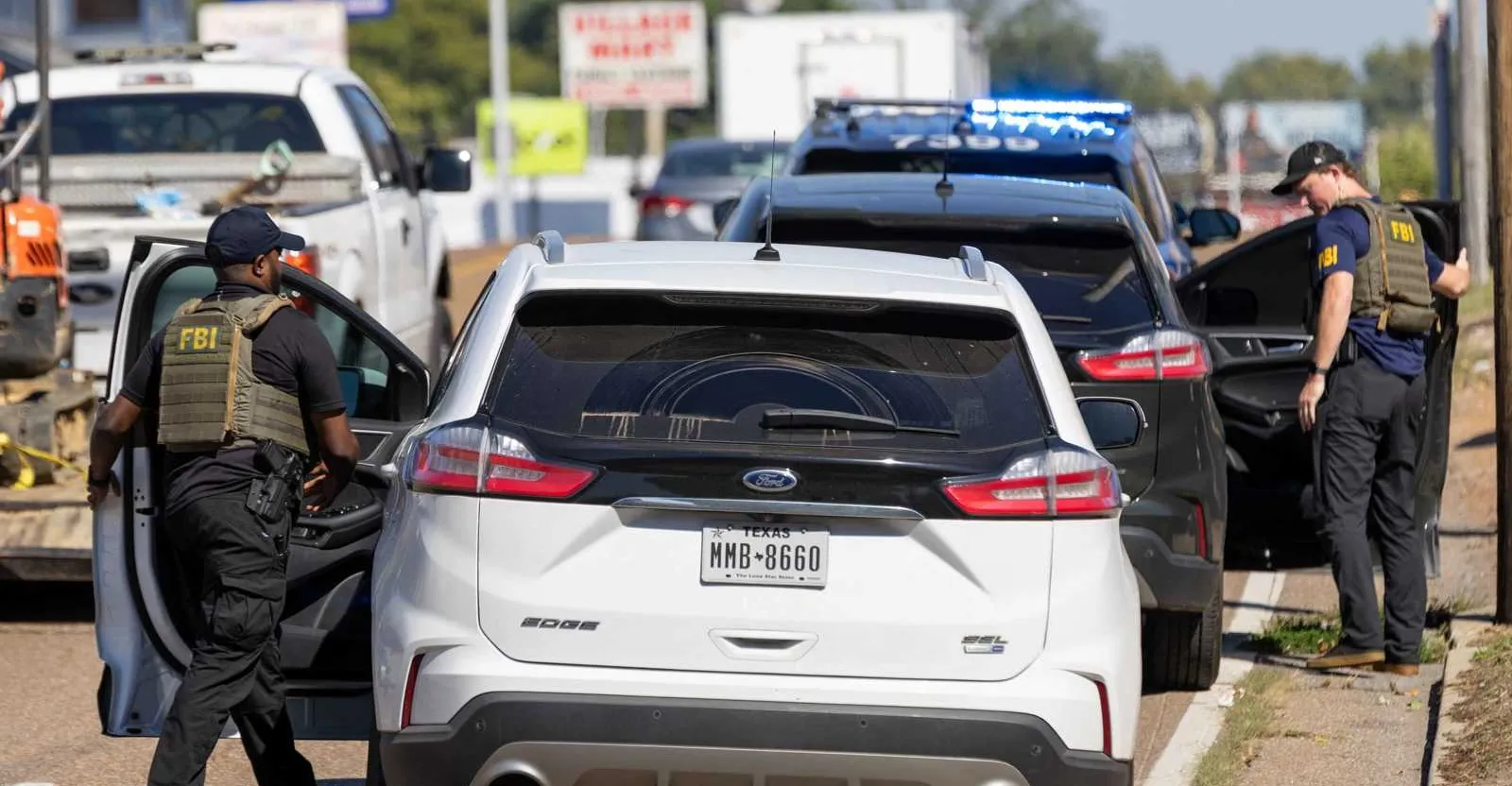 حادث مروع في فلوريدا.. مصرع 4 وإصابة 11 دهساً بسيارة أثناء مطاردة شرطة في تامبا