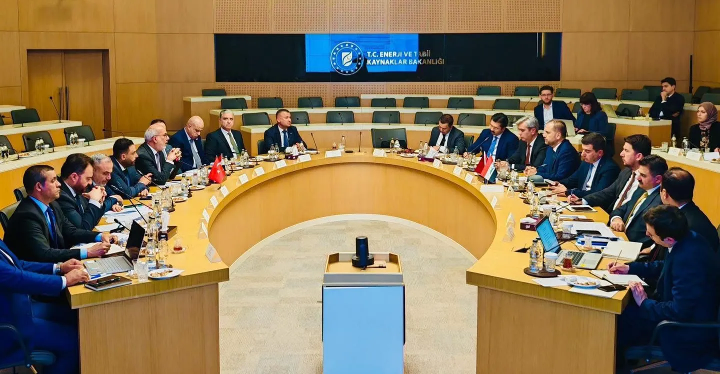 النفط تعلن استئناف المفاوضات مع تركيا بشأن اتفاقية خط الأنابيب