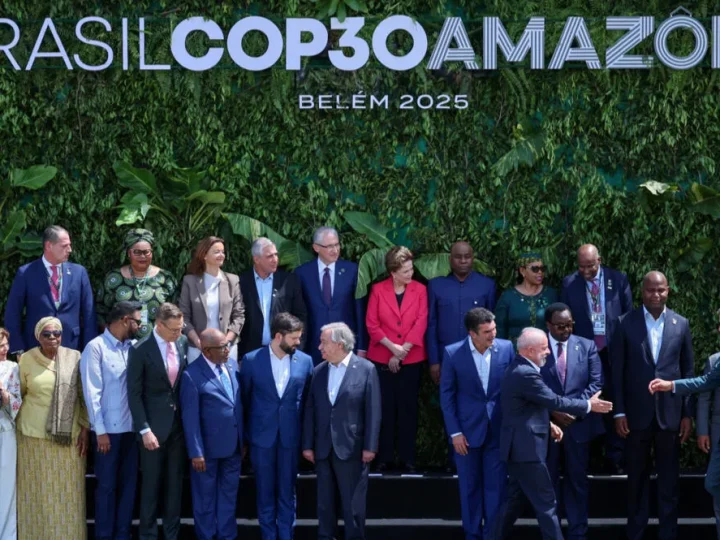 حريق يخلي مقر مؤتمر المناخ في البرازيل