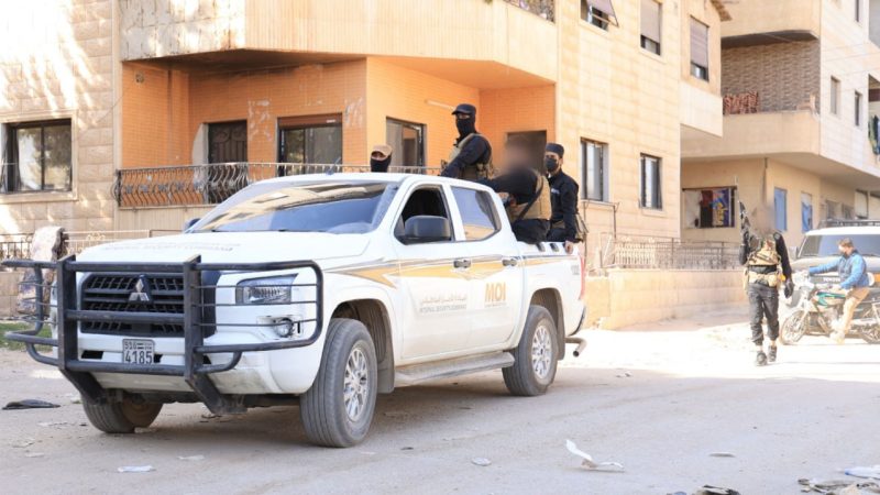 الداخلية السورية: عملية أمنية واسعة تفكك خلايا لـ”داعش” في محافظات عدة