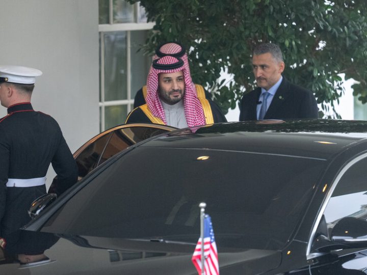 ترامب يصنف السعودية رسميا حليفا رئيسيا من خارج حلف الناتو