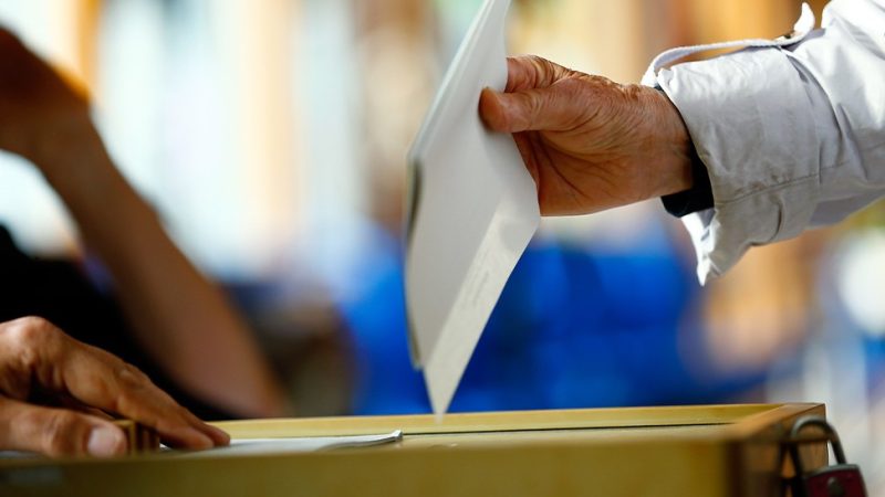 يارالله يشدد على حياد الجيش: ممنوع التثقيف أو الضغط على المنتسبين في الانتخابات