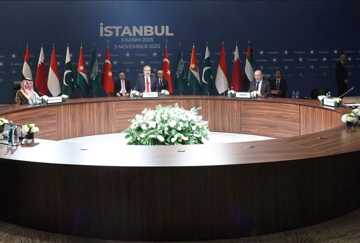 وزير الخارجية التركي يعلن نتائج “اجتماع غزة” في إسطنبول بمشاركة 7 دول