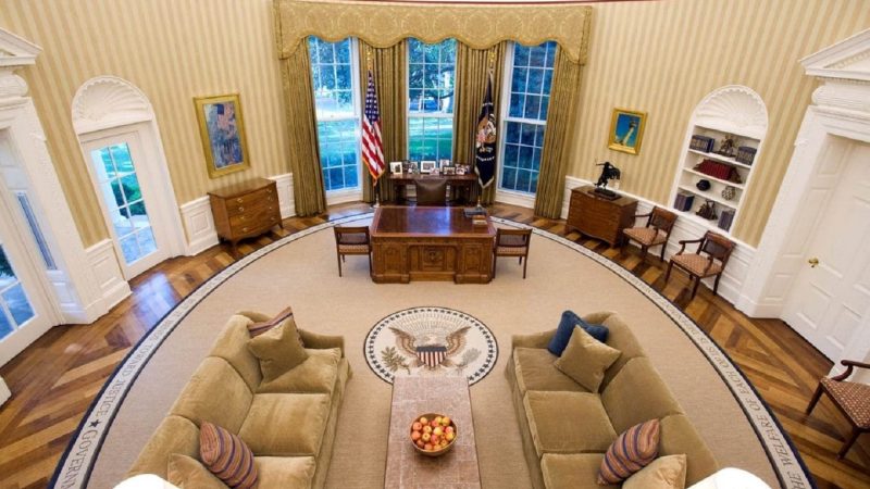 البيت الأبيض يعلن انشاء “قاعة عار” تُخصص لوسائل الإعلام المتهمة بنشر أخبار مزيفة