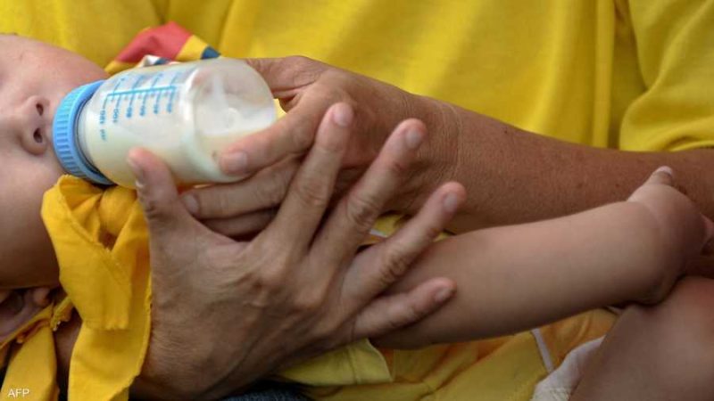 حليب الأطفال المسمم يثير القلق في 10 ولايات أميركية