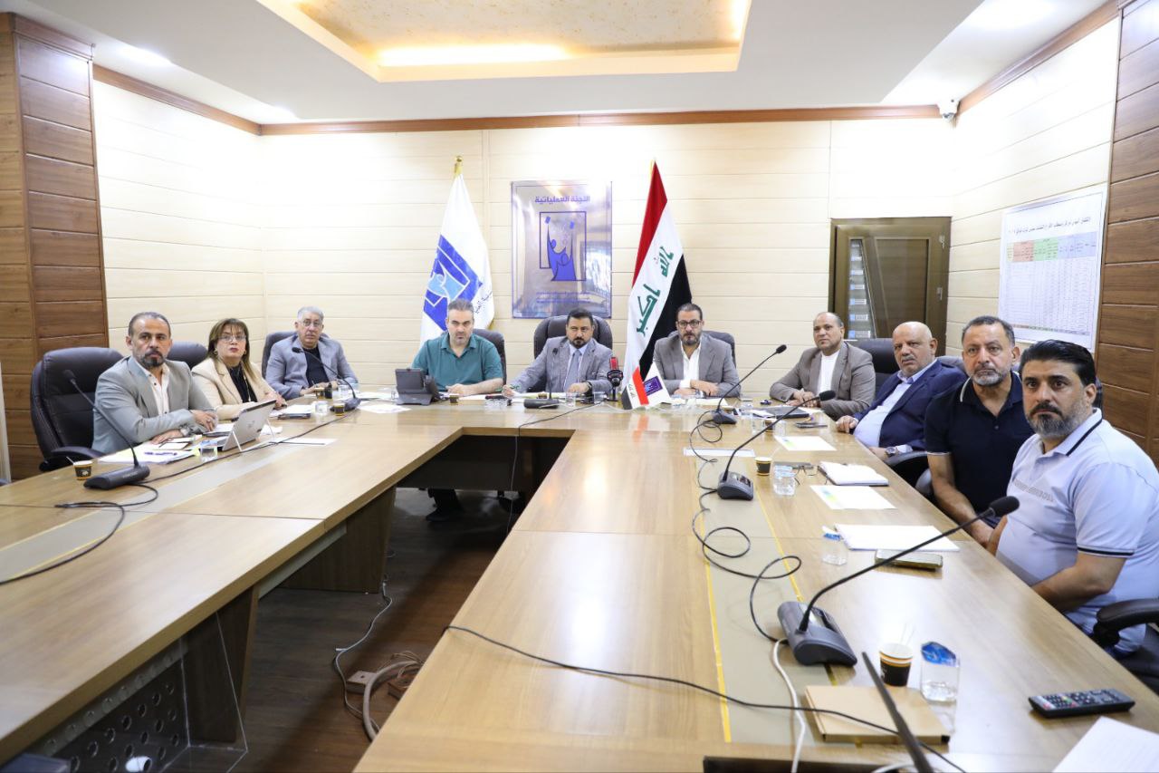 رئيس الإدارة الانتخابية يترأس اجتماعاً لبحث الاستعدادات النهائية لانتخابات 11 تشرين الثاني