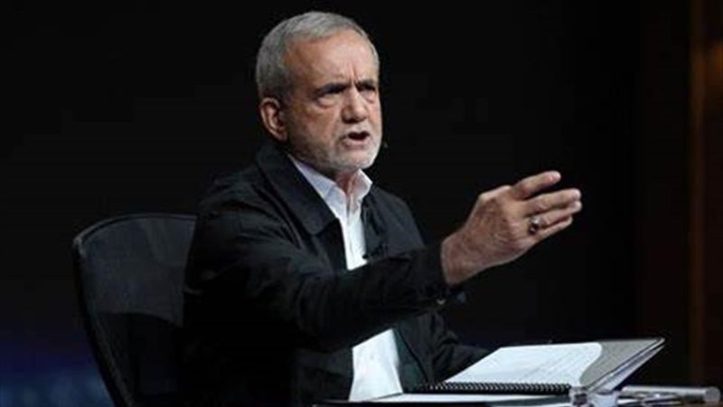 الرئيس الايراني: نقل العاصمة لم يعد خيارا بل أصبح إجبارا