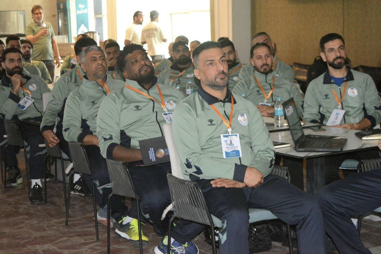 انطلاق دورة تدريبية آسيوية فئة “C” لكرة اليد في البصرة بمشاركة 40 مدرباً