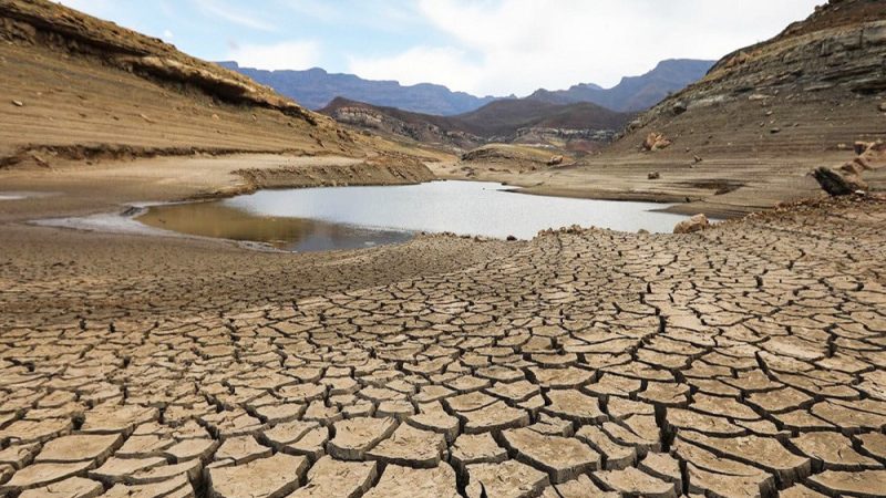 إيران تواجه أسوأ أزمة جفاف في تاريخها: تراجع مخزون المياه في السدود إلى أقل من 3% في مشهد