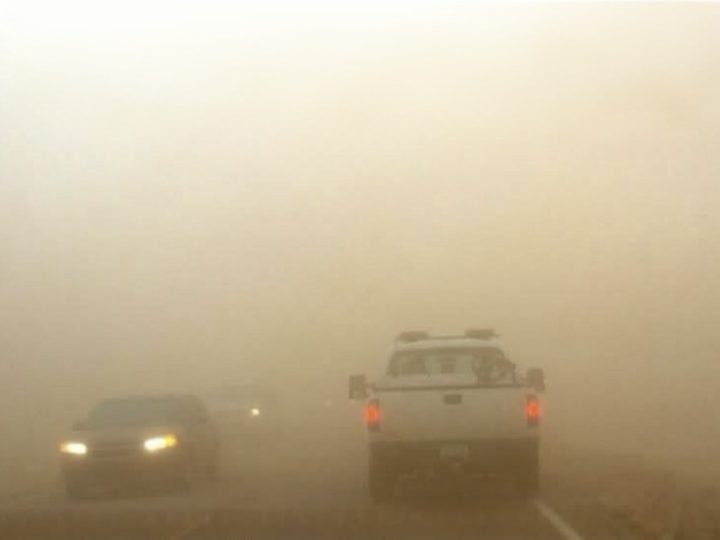 مرور البصرة تحذر من موجة ضباب كثيف وتدعو السائقين للحذر غداً
