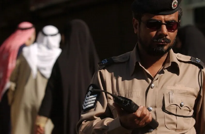 أكبر قضايا تزوير الجنسية الكويتية: 999 شخصا ينتسبون إلى “أخ مزعوم” من عام 1961