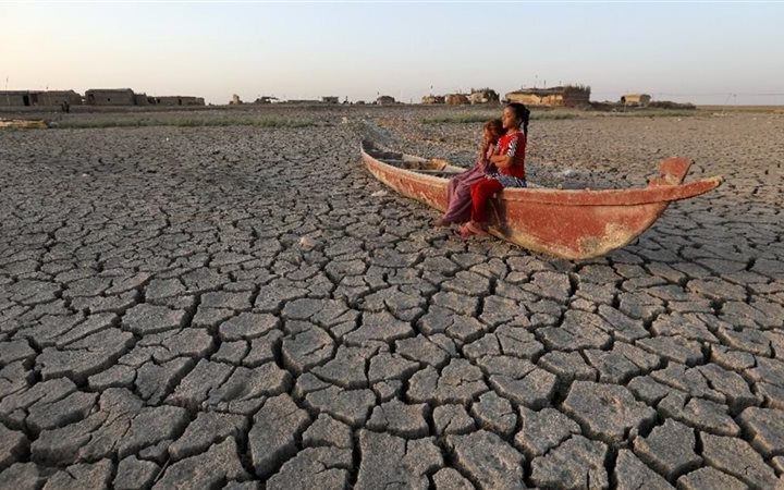 إيران توقف عمل محطة كهرومائية بسبب الجفاف الشديد