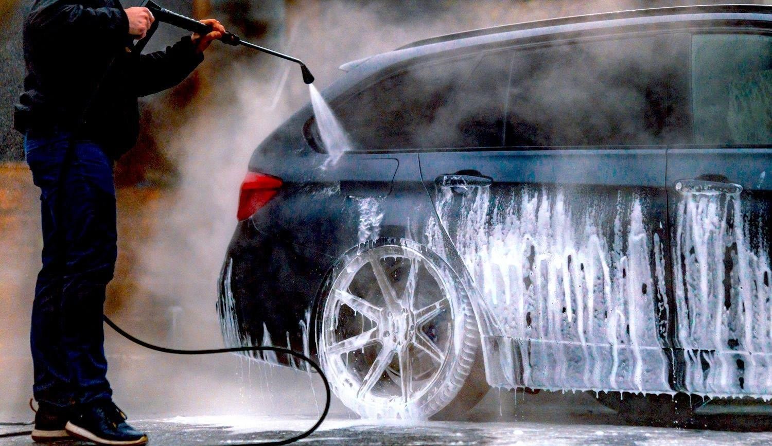 تصل لـ5 ملايين.. امانة بغداد: غرامات على غسل المركبات ورمي النفايات بالشوارع