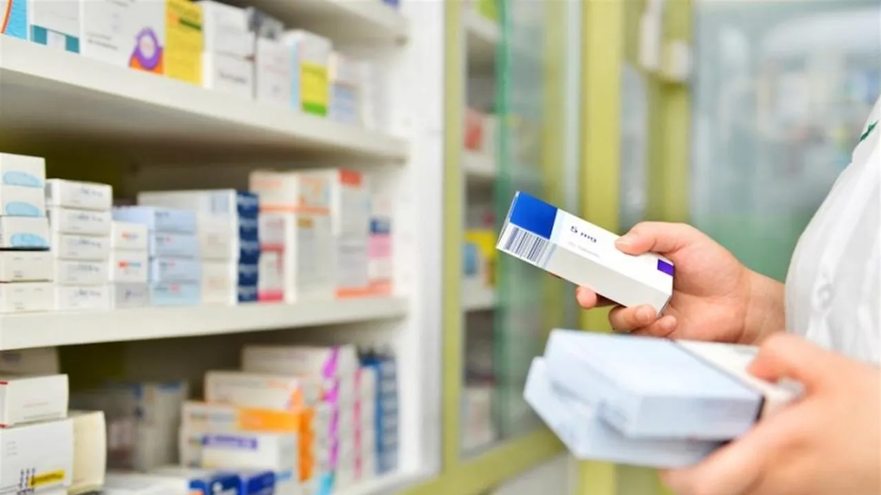الصحة: تثبيت نحو ملياري ملصق سعري على الأدوية المستوردة