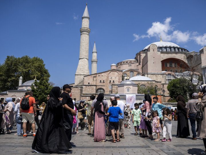 الاستخبارات التركية تعلن اعتقال “داعشي” كان يخطط لهجوم ارهابي في ليلة رأس السنة