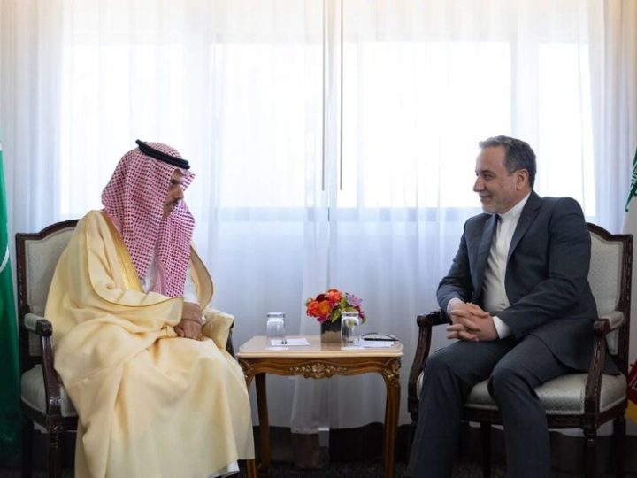 ايران والسعودية تبحثان اوضاع اليمن ولبنان والاعتداءات الإسرائيلية