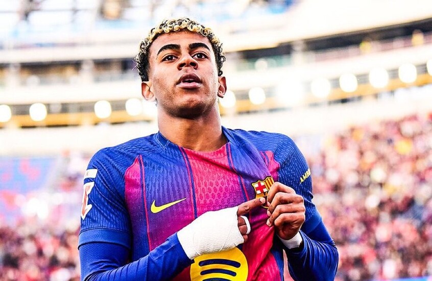 تصريحات جريئة للامين جمال: أحب أن أكون نجما.. ولا أريد أن أكون ميسي