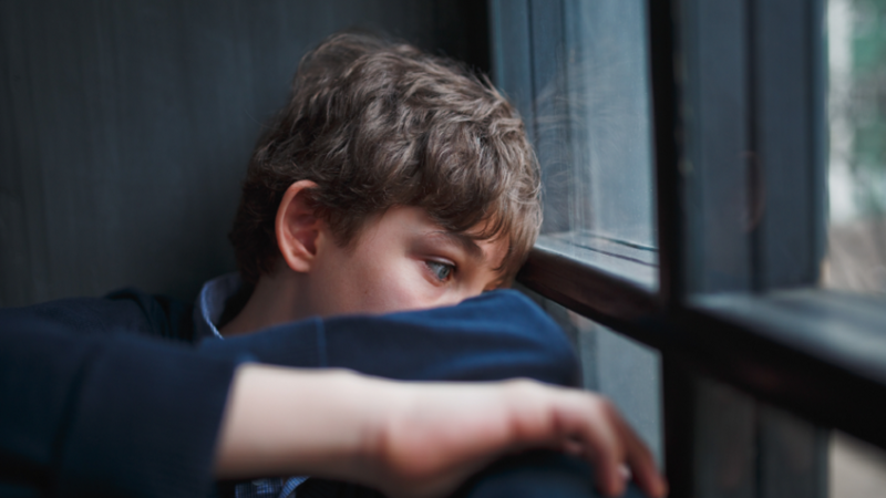 “غاز الضحك”.. أمل جديد لعلاج الاكتئاب الشديد