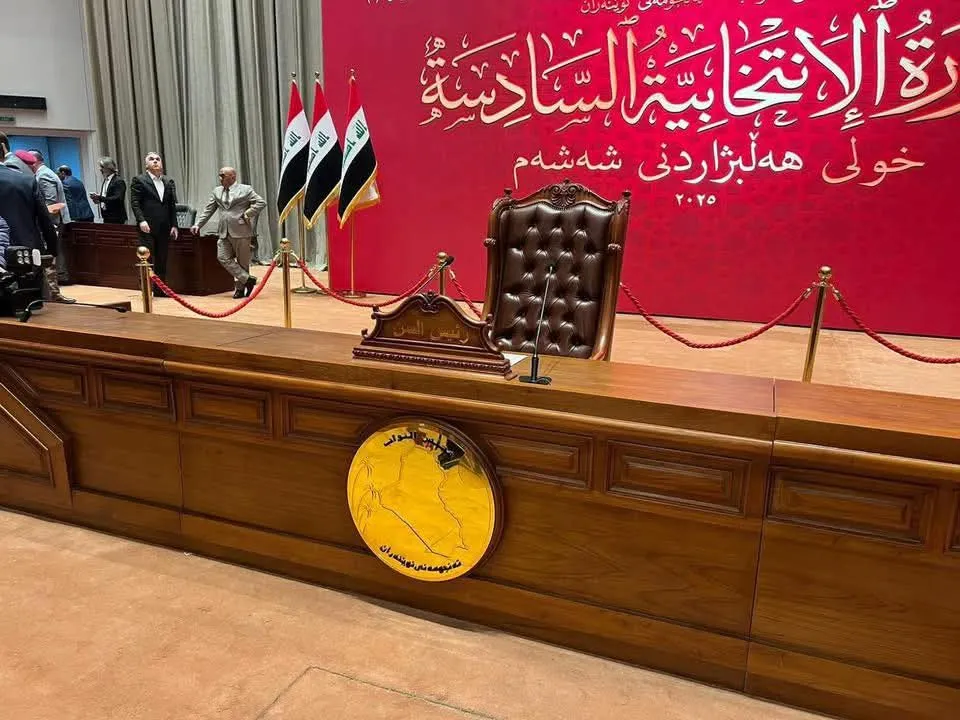 رئيس السن يفتح باب الترشيح لانتخاب النائب الأول لرئيس مجلس النواب