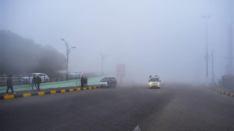 تحذير جوي من ضباب كثيف وغياب شبه تام للرؤية غداً الثلاثاء