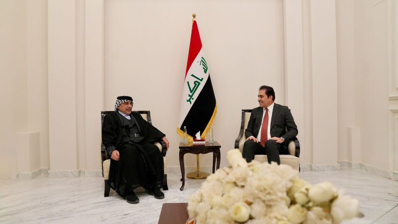 المندلاوي وعبد المهدي يؤكدان ضرورة استمرار مساعي تقريب وجهات النظر للاسراع بتشكيل حكومة وطنية قوية