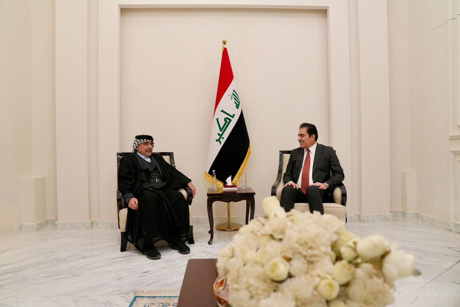 المندلاوي وعبد المهدي يؤكدان ضرورة استمرار مساعي تقريب وجهات النظر للاسراع بتشكيل حكومة وطنية قوية