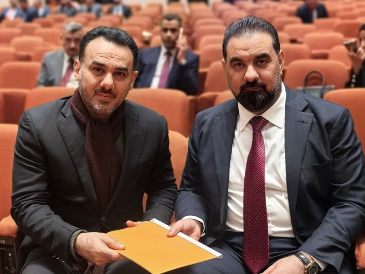 الإطار التنسيقي يقدم تواقيع الكتلة الأكبر لرئيس البرلمان هيبت الحلبوسي