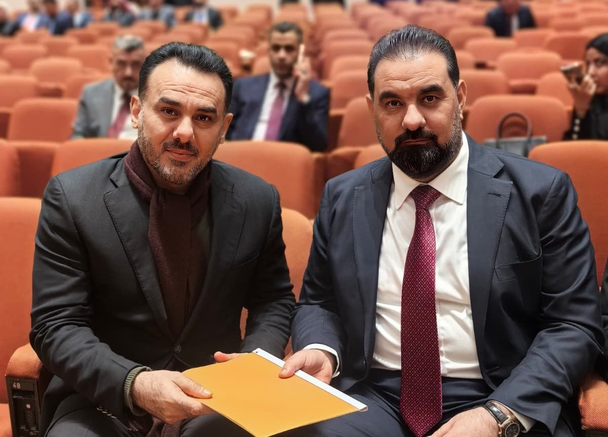 الإطار التنسيقي يقدم تواقيع الكتلة الأكبر لرئيس البرلمان هيبت الحلبوسي