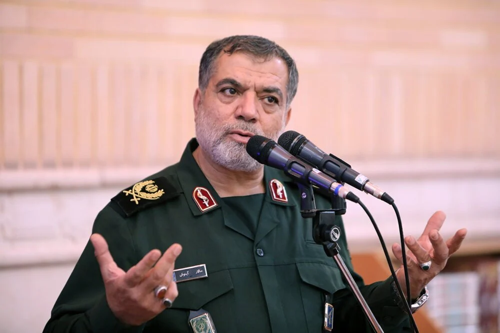 عضو في لجنة الأمن القومي الإيراني: احتمال اندلاع حرب قائم في أي لحظة