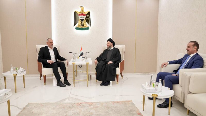 فيحان والسيد الحكيم يؤكدان أهمية الالتزام بالاستحقاقات الدستورية