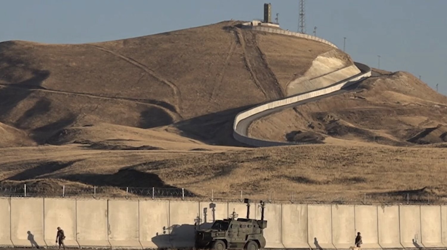 تركيا تستكمل بناء جدران وخنادق أمنية على الحدود مع إيران