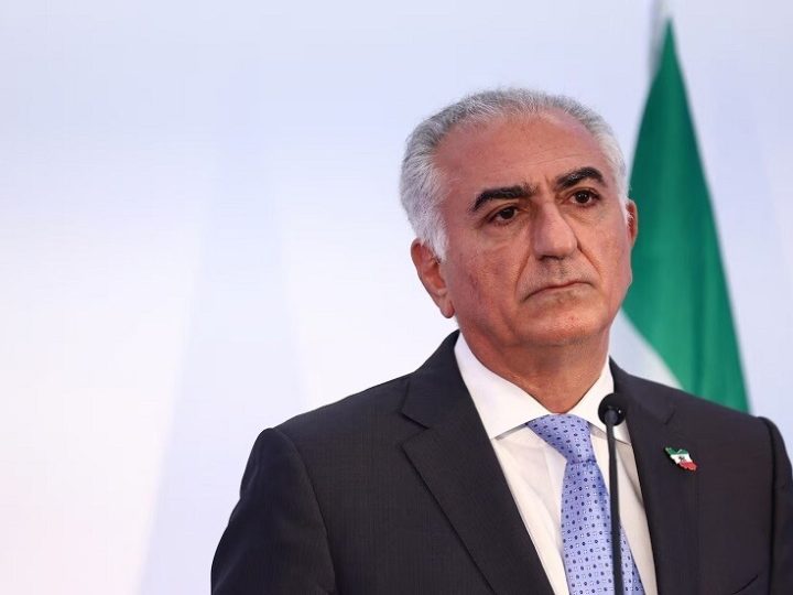 نجل شاه إيران يطلب دعم ترامب ونتنياهو لخوض “المعركة الأخيرة”