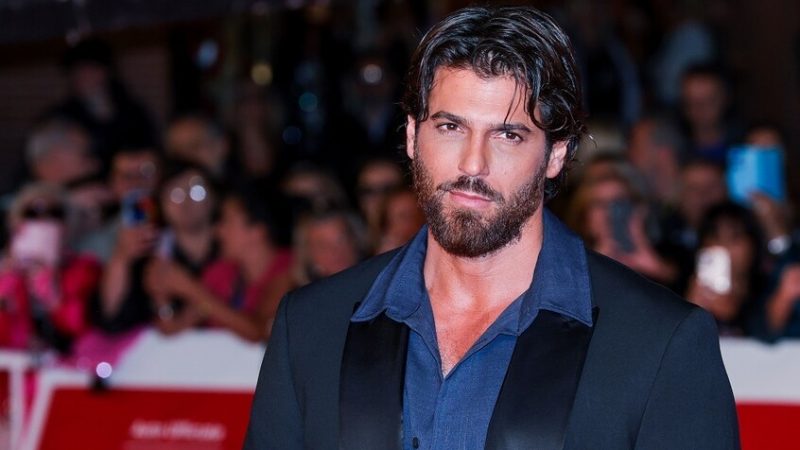 السلطات التركية تلقي القبض على ممثلين مشهورين بتهمة التورط في قضايا “مخدرات”