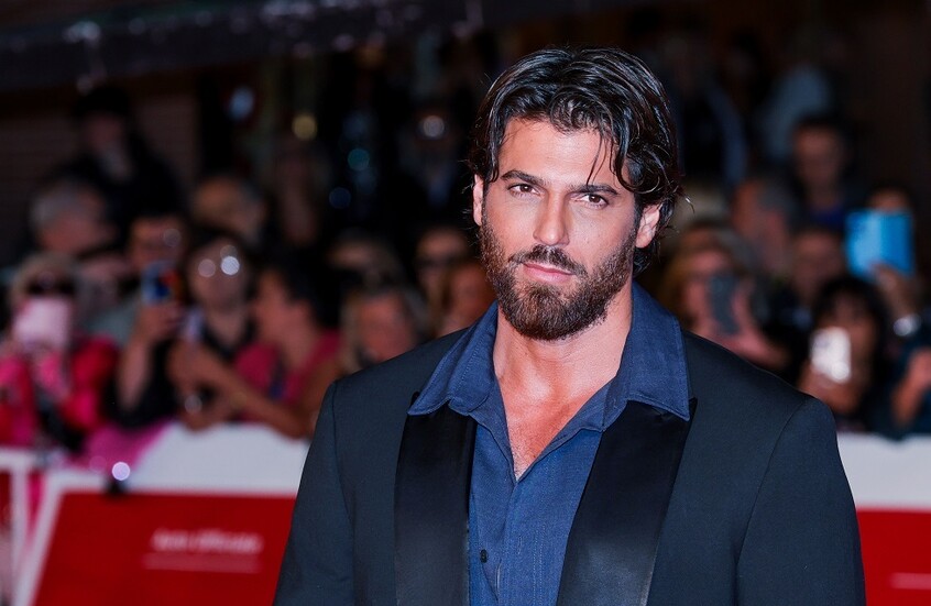 السلطات التركية تلقي القبض على ممثلين مشهورين بتهمة التورط في قضايا “مخدرات”